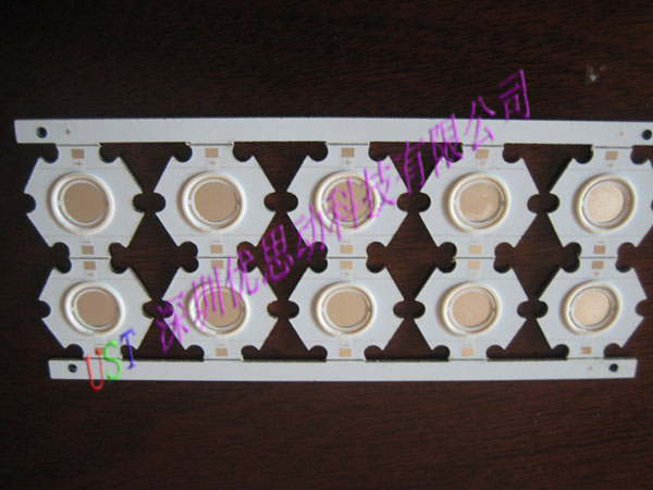 Silver-plated aluminum plate
